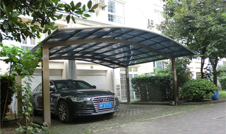 緊跟時代腳步，美觀又實用的鋁合金車棚。