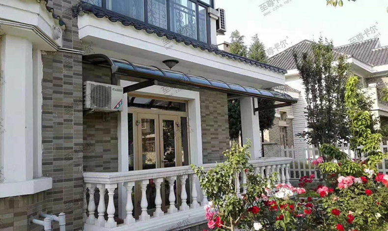 家里露臺(tái)這樣裝修更好看！千萬(wàn)別亂裝修！