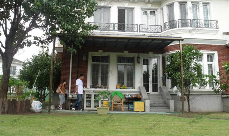 別墅門(mén)口這樣裝，時(shí)尚又美觀——至尊卡爾