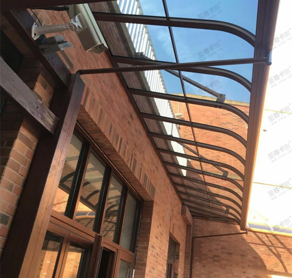 車棚雨棚的耐力板越厚就越好嗎