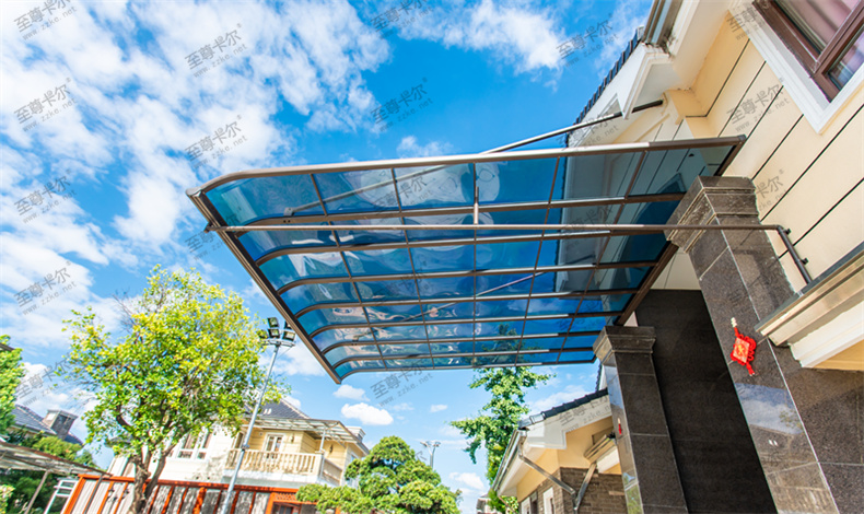 耐力板做的雨棚耐用嗎？耐力板雨棚使用壽命有多長？