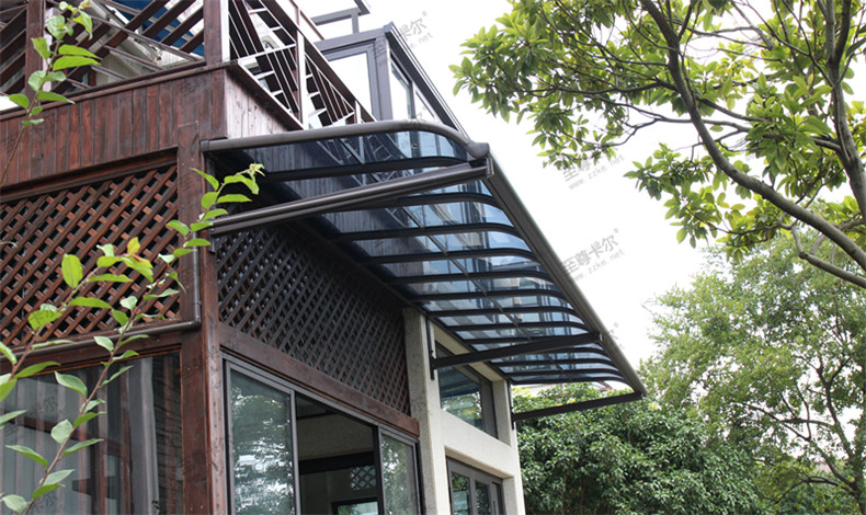 定做遮陽雨棚使用什么材質(zhì)好？