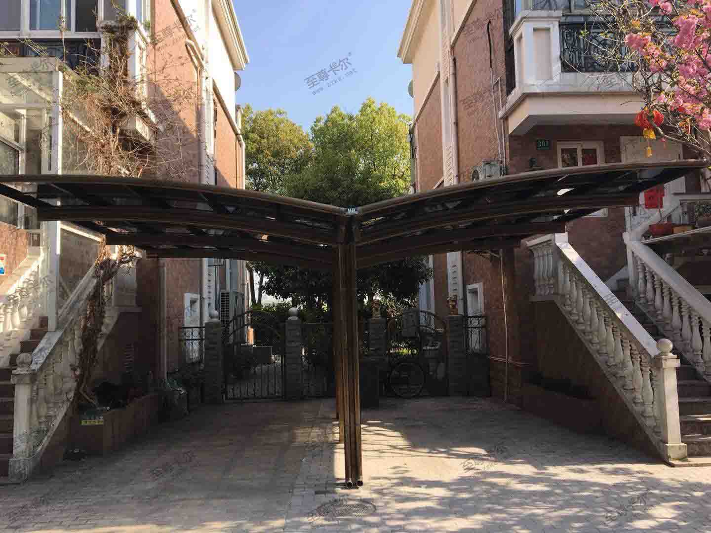 專家：盤點各類自行車棚，膜結(jié)構(gòu)自行車棚不堪大用？