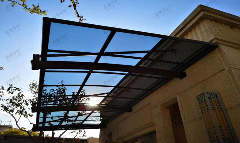 鋁合金雨棚多少錢一平方？影響雨棚價格成本有哪些因素？