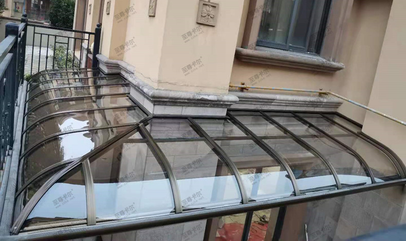 遮雨棚圖片大全，這種遮雨棚圖片你肯定喜歡！