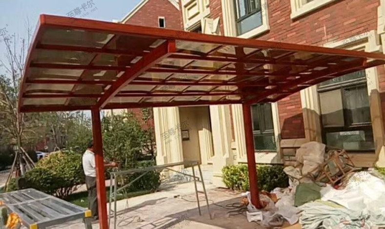 耐力板雨棚壽命多長，還在做防腐木雨棚嗎？