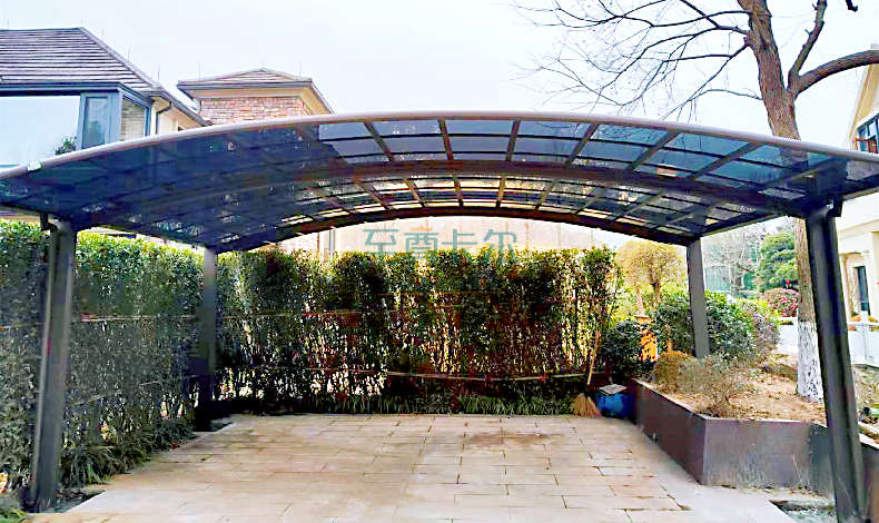 防暴盾牌、防彈玻璃與耐力板雨棚，你知道它們有什么聯系嗎？