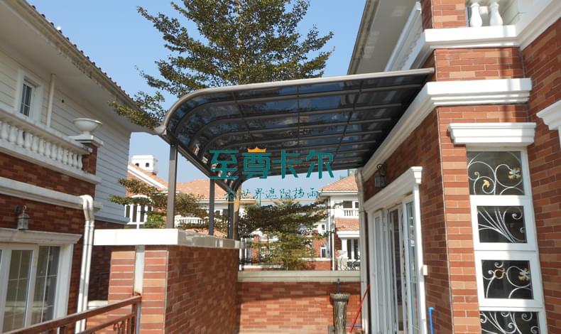 雨棚定制廠家哪家好？附近做雨棚的聯系方式？